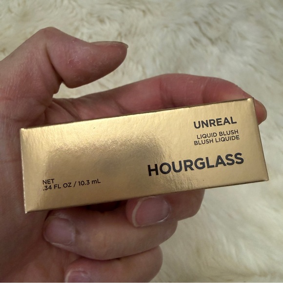 Hourglass Unreal Liquid Blush - vision - Picture 3 of 6